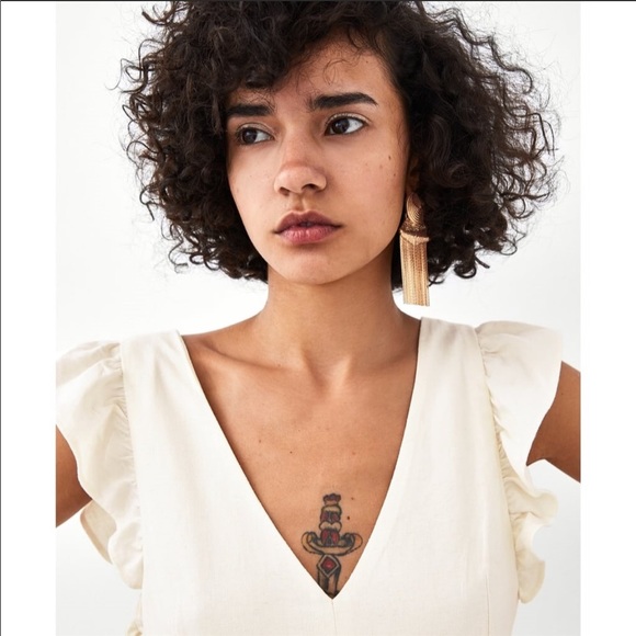 New Zara linen white dress with butterfly shoulder - Picture 6 of 10